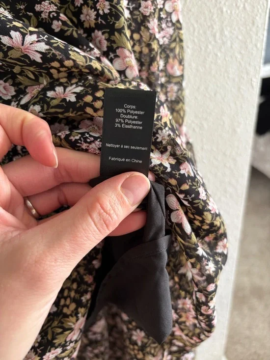 ASTR Floral Puff-Sleeve High-Low Midi Dress in Black and Pink - Picture 13 of 13